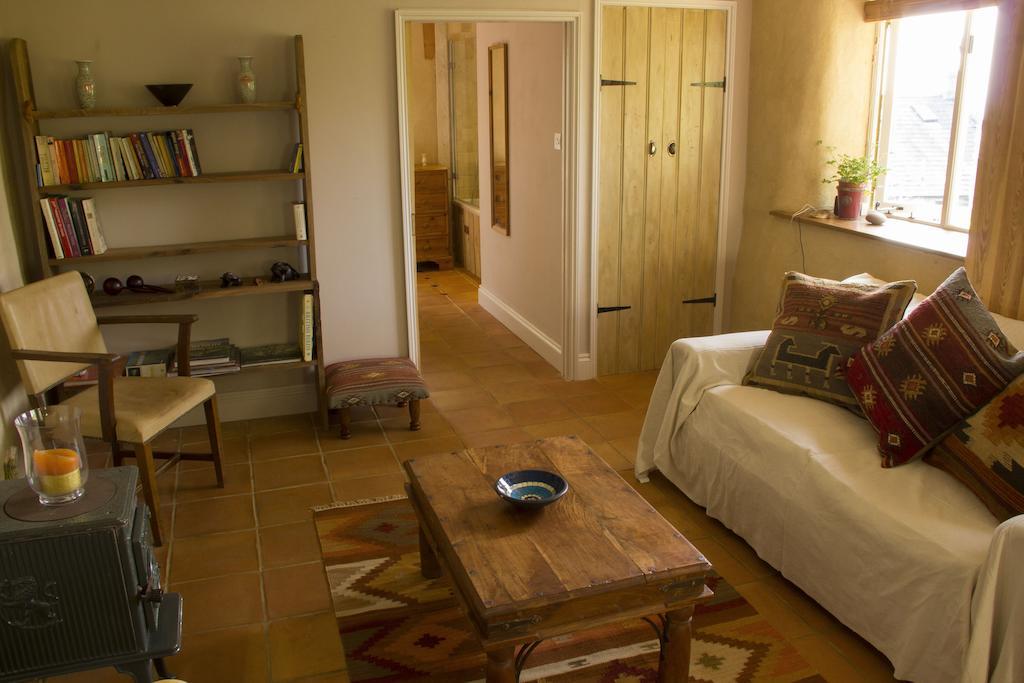 Pathways, Beachwood Cottage Bath Phòng bức ảnh